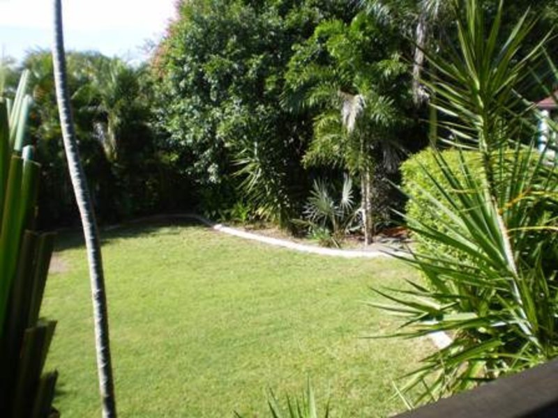 42 Jones Street, Wandal QLD 4700